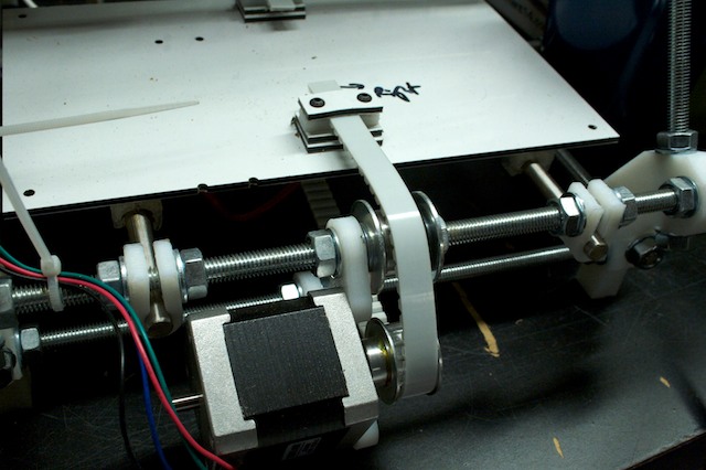 Prusa-y-with-wide-belts-and-standoffs-motor.jpg