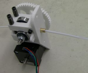 Reprappro-huxley-extruder-drive-tube-fitted.jpg