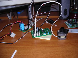 Testing x-axis control board in conjuction with an earlier PowerComs board v1.1