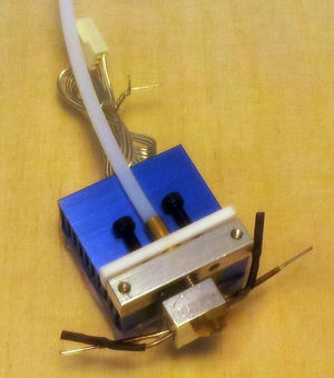 Reprappro-huxley-hotend-heat-spacer-fitted.jpg